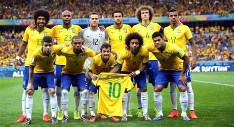 Các cầu thủ Brazil ở Paris: Mong các cầu thủ ở đỉnh cao lâu dài
